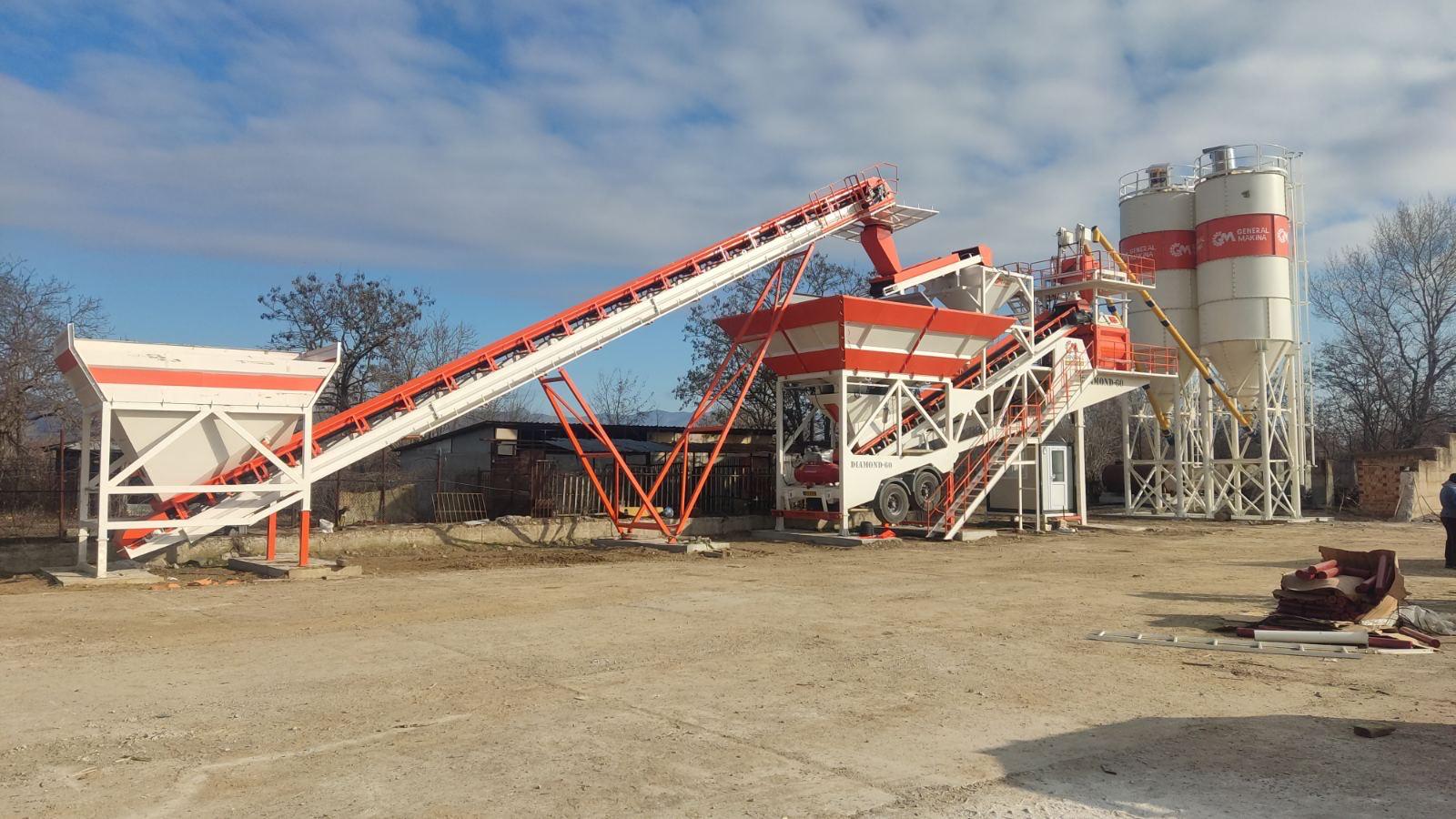 الماس 60 مصنع خلط الخرسانة المتنقلة-بلغاريا