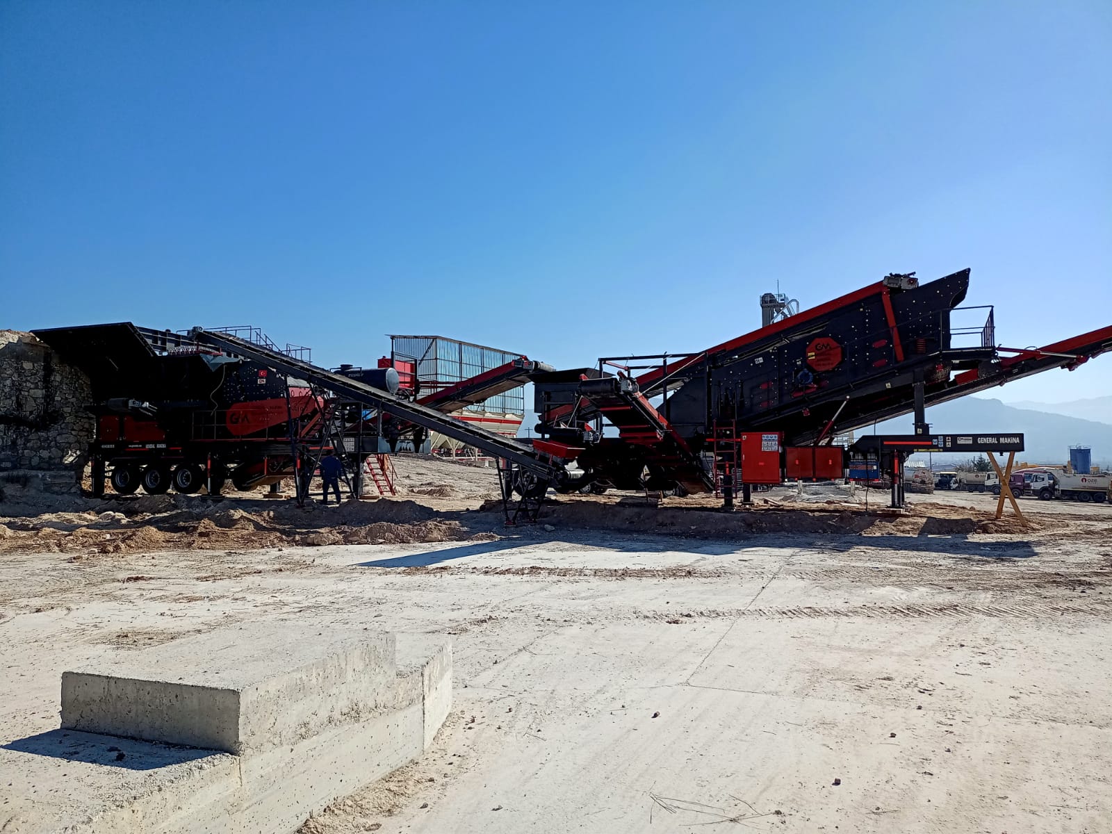 جنرال 03 مصنع كسارة متحركة بهيكل مزدوج-دنيزلي / تي أوشركيي