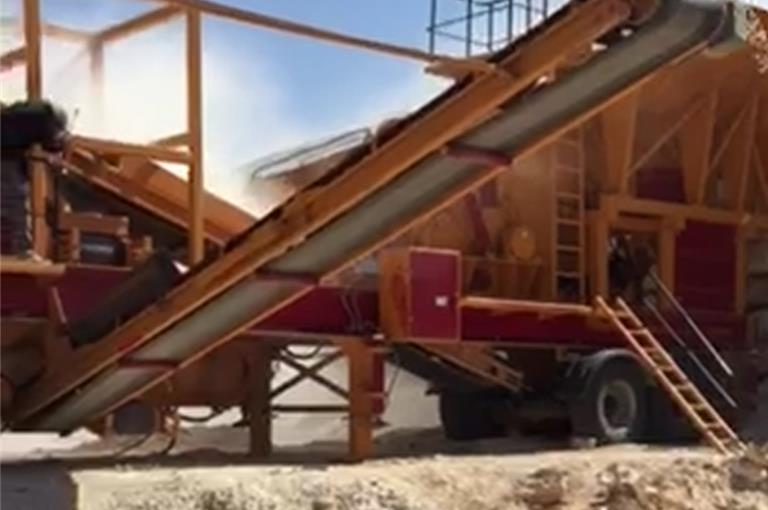 معمل تكسير وغربلة متحرك شمال العراق